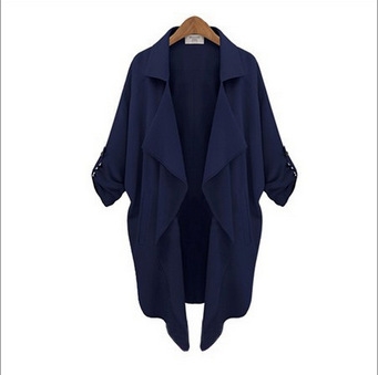 Средно-дълго дамско палто JYC