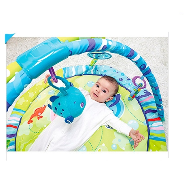 Бебешки комплект за активна гимнастика  "Рибки" //  Babyono