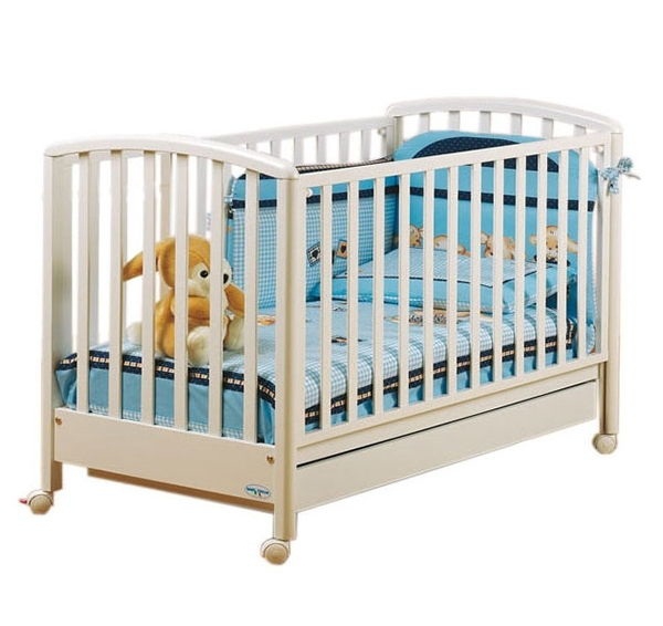 Дървено детско легло с цвят слонова кост "Dalia" //  Baby Italia