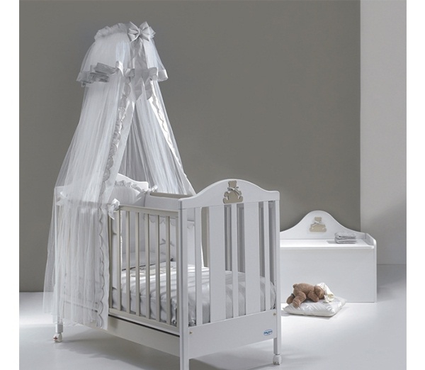 Бяло дървено детско легло "Тео" //  Baby Italia