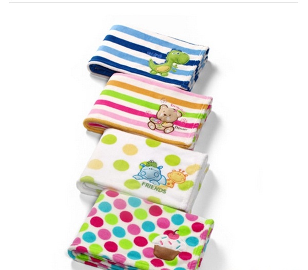 Шарено бебешко одеало от микрофибър "мъфин" 75/100см. // Babyono