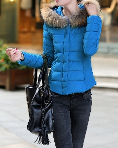 Зимно дамско яке с качулка 