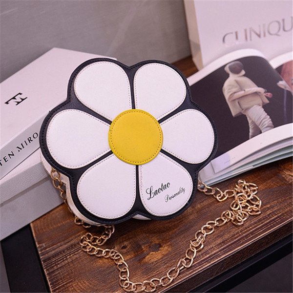 Малки чантички в различни сладки форми