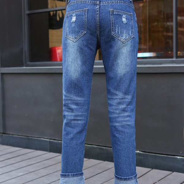 Дамски дънки - два модерни модела, светло и тъмно сини