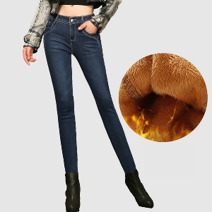 Γυναικείο Jeans - διαφορετικά μοντέλα και μεγέθη, για το φθινόπωρο και το χειμώνα