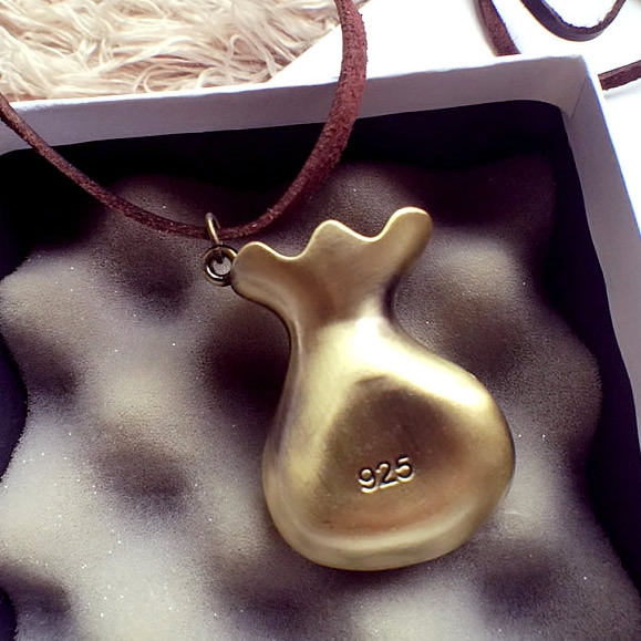 Стилен медальон за мъже и жени - различни модели