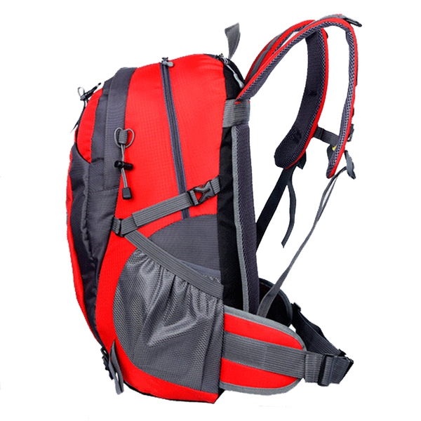 Спортна чанта за пътуване, туризъм - за мъже и жени - различни модели