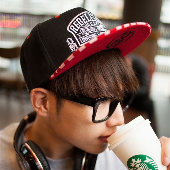 Мъжка бейзболна шапка против слънце - различни модели