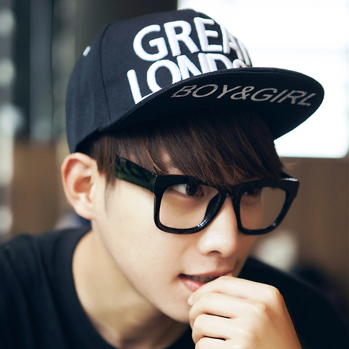 Мъжка бейзболна шапка против слънце - различни модели