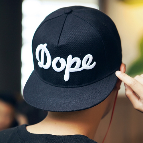 Мъжка бейзболна шапка против слънце - различни модели