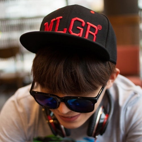 Мъжка бейзболна шапка против слънце - различни модели