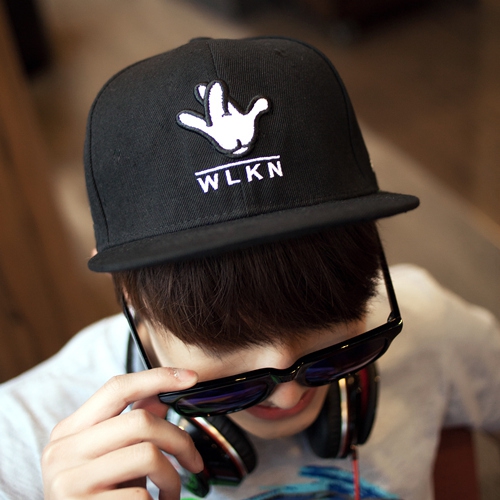 Мъжка бейзболна шапка против слънце - различни модели