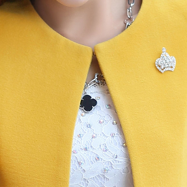 Γυναικείο παλτό μάλλινο  σε αρκετές - 4 διαφορετικά μοντέλα