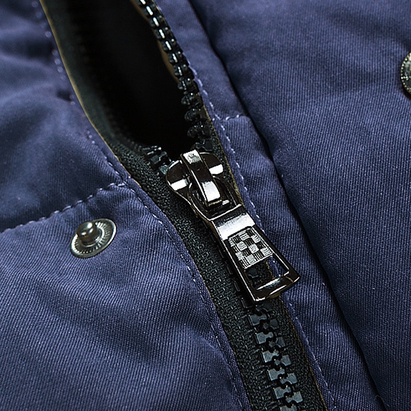 Зимни мъжки якета с махаща се качулка AEEROHMA - 6 модела 