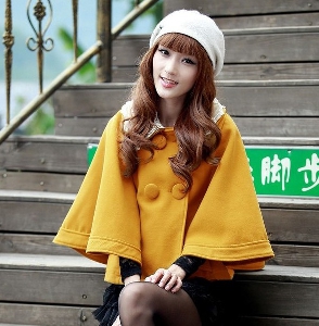 Γυναικείο κοντό χειμωνιάτικο παλτό - μοντέρνο σε τρία διαφορετικά χρώματα
