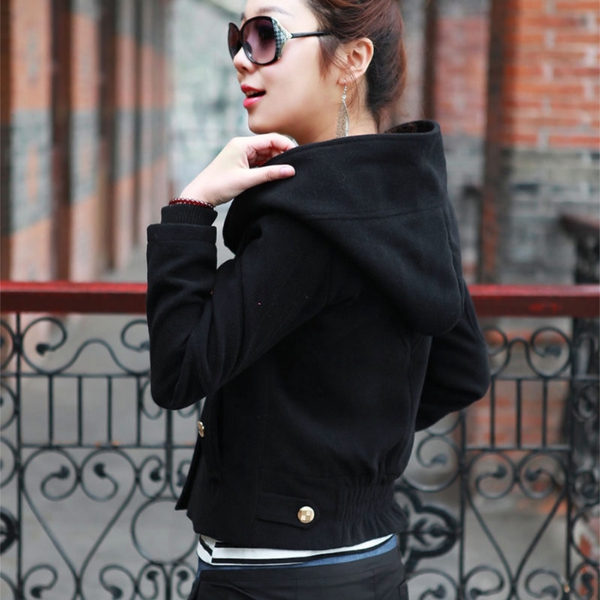 Γυναικείο χειμονιάτικο σύντομο παλτό - δύο μοντέρνα χρώματα