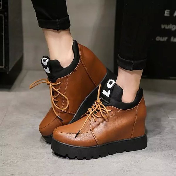 Дамски зимни обувки от изкуствена кожа - сиви, черни, кафяви