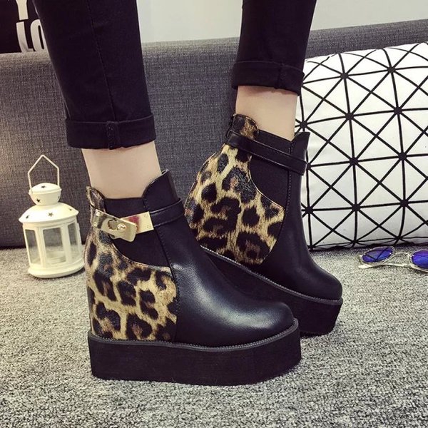  Дамски зимни боти от изкуствена кожа - водоустойчиви, модерни, стилни