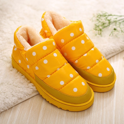  Стилни зимни обувки - дамски и мъжки - различни модели