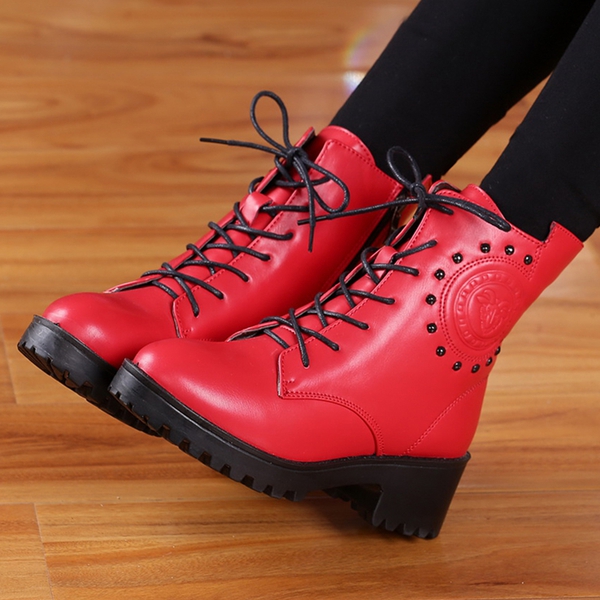 Модерни дамски зимни къси ботуши от изкуствена кожа- невероятни модели - черен, сив, виненочервен и червен цвят