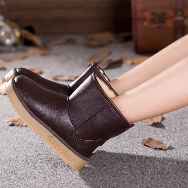 Дамски зимни топли къси ботуши от изкуствена кожа