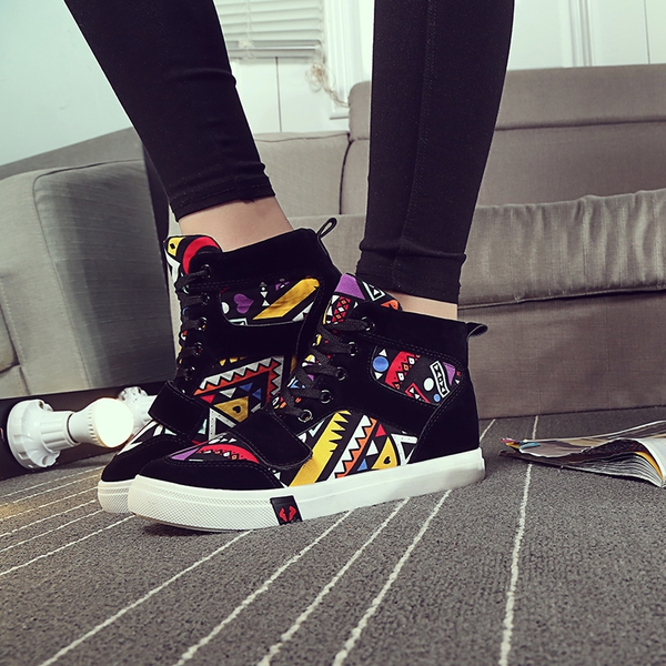  Дамски обувки с модерен дизайн - есен, зима, пролет, лято