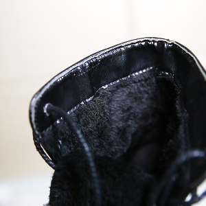 Дамски зимни водоустойчеви ботуши от изкуствена кожа - черни в няколко размера
