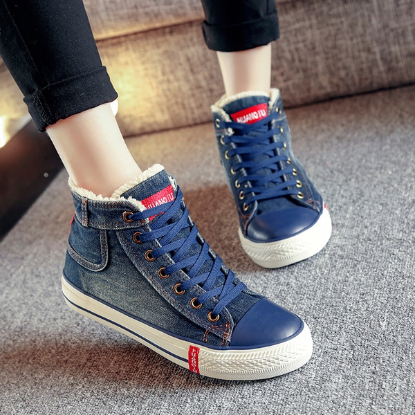  Дамски зимни обувки - ежедневни, стилни в два различни цвята