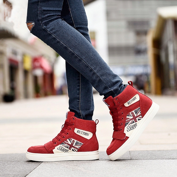 Γυναικεία  κομψά παπούτσια - 5 μοντέλα με κορυφαία τιμή