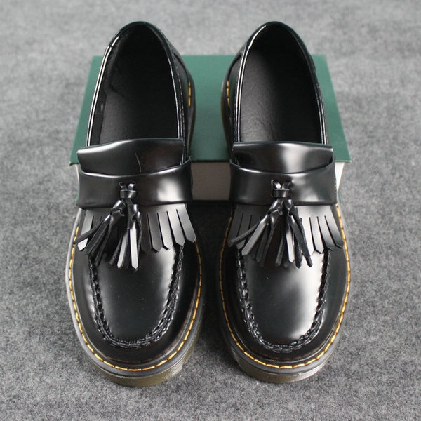 Дамски официални обувки от изкуствена кожа в ретро стил - кафяви и черни