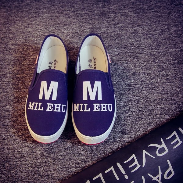 Γυναικεία παπούτσια μοναδικά σχέδια και χρώματα