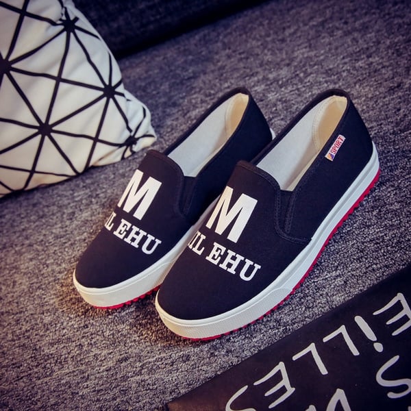 Γυναικεία παπούτσια μοναδικά σχέδια και χρώματα