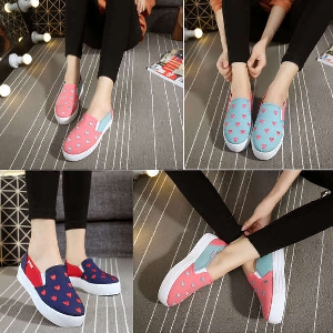 Γυναικεία παπούτσια μοναδικά σχέδια και χρώματα