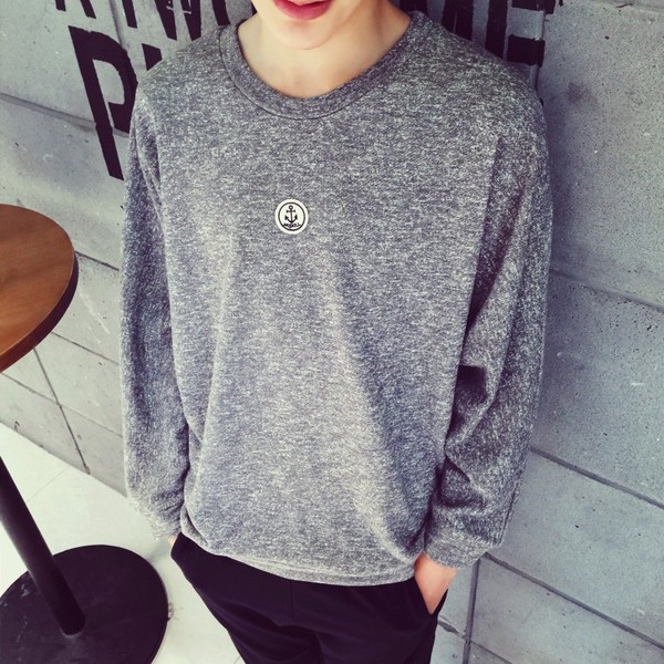 Λεπτά ανδρικά πουλόβερ σε γκρι  χρώμα