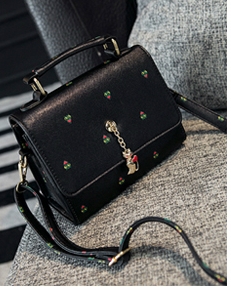 Γυναικείες τσάντες από τεχνητό δέρμα με στυλ - μεγάλες και μικρές σε τρία χρώματα, μπλε, μαύρο, άσπρο