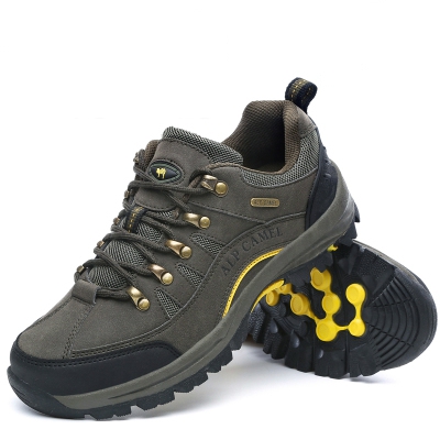 Αδιάβροχα αντρικά και γυναικεία παπούτσια για ορεινό τουρισμό