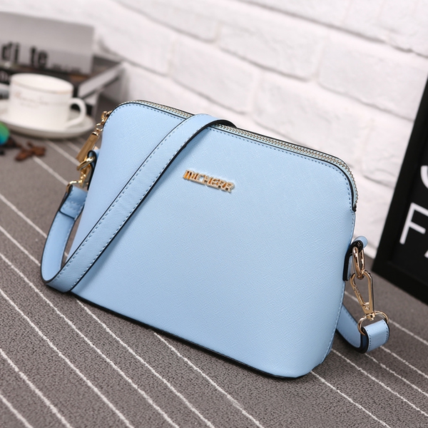  Модерни дамски чанти за рамо - топ модели подходящи за есен, зима, пролет