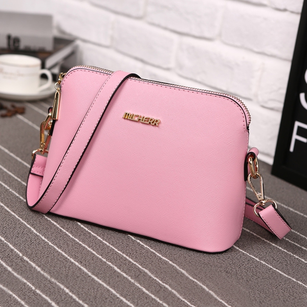  Модерни дамски чанти за рамо - топ модели подходящи за есен, зима, пролет