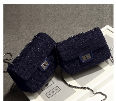 Дамски модерни и красиви официални зимни чанти с мека повърхност - два размера и няколко цветови модела