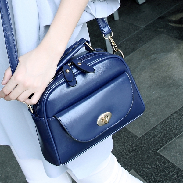  Дамски официални чанти - стандартни и мини модели 