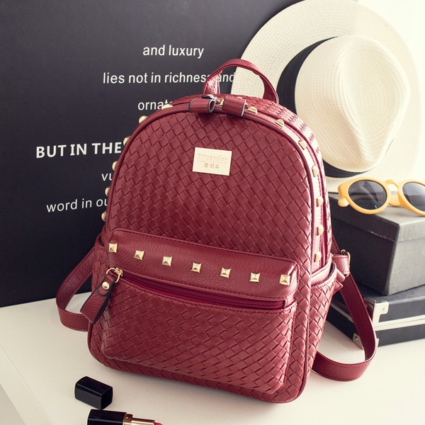 Стилна дамска раница