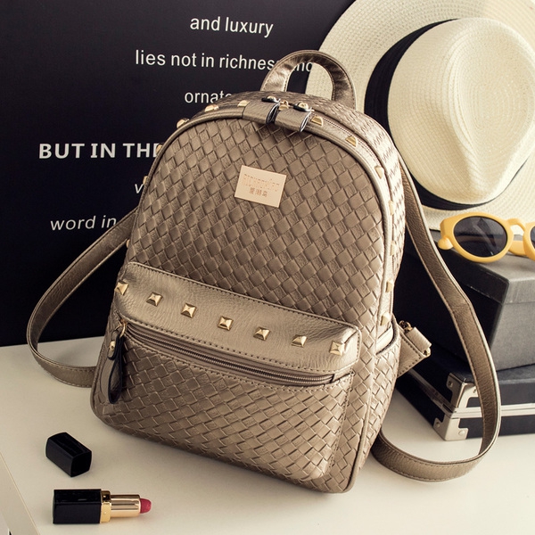 Стилна дамска раница