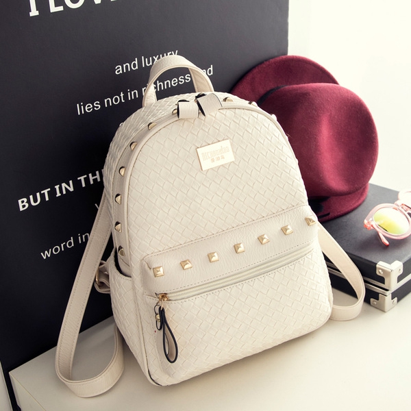 Стилна дамска раница