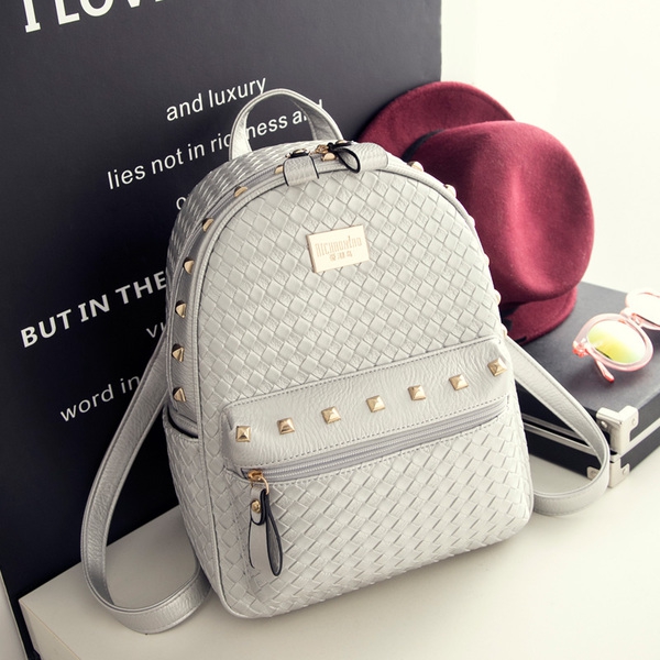 Стилна дамска раница