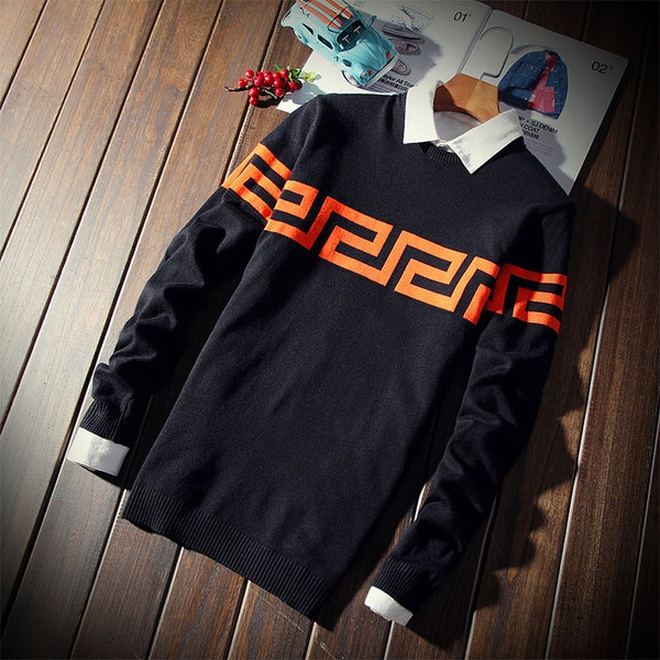 Αντρικά χειμώνιάτικα πουλόβερ σε πολλά κορυφαία μοντέλα