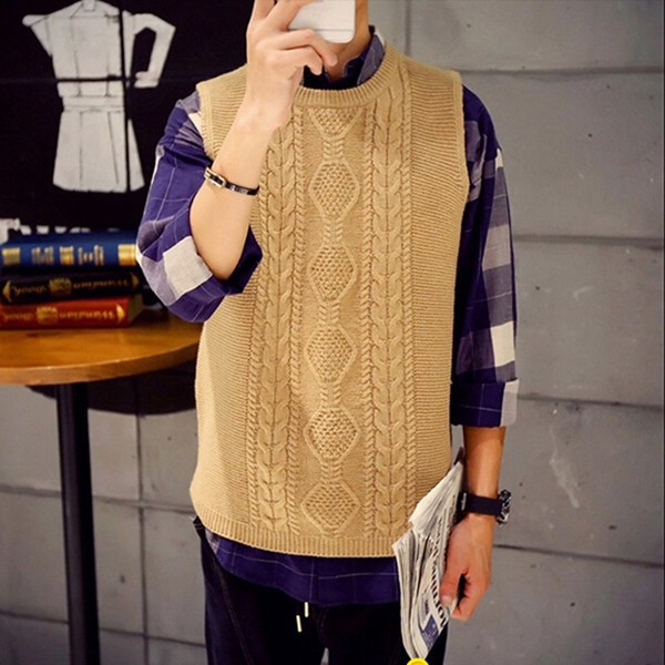 Мъжки пуловер без ръкави - различни топ модели