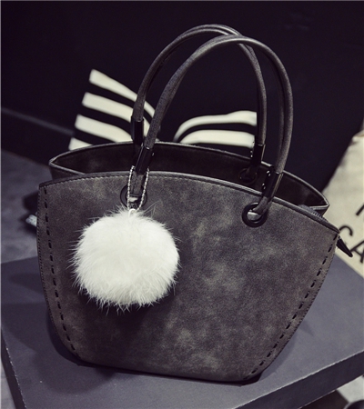 Матирана дамска чанта в 3 различни цвята