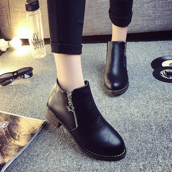 Дамски обувки с цип и без цип