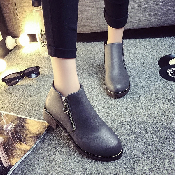 Дамски обувки с цип и без цип