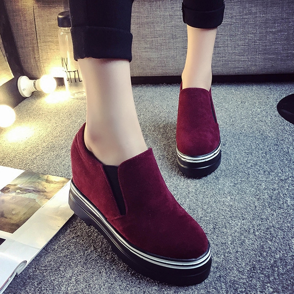 Γυναικεία παπούτσια για το χειμώνας με κορδόνια και χωρίς κορδόνια